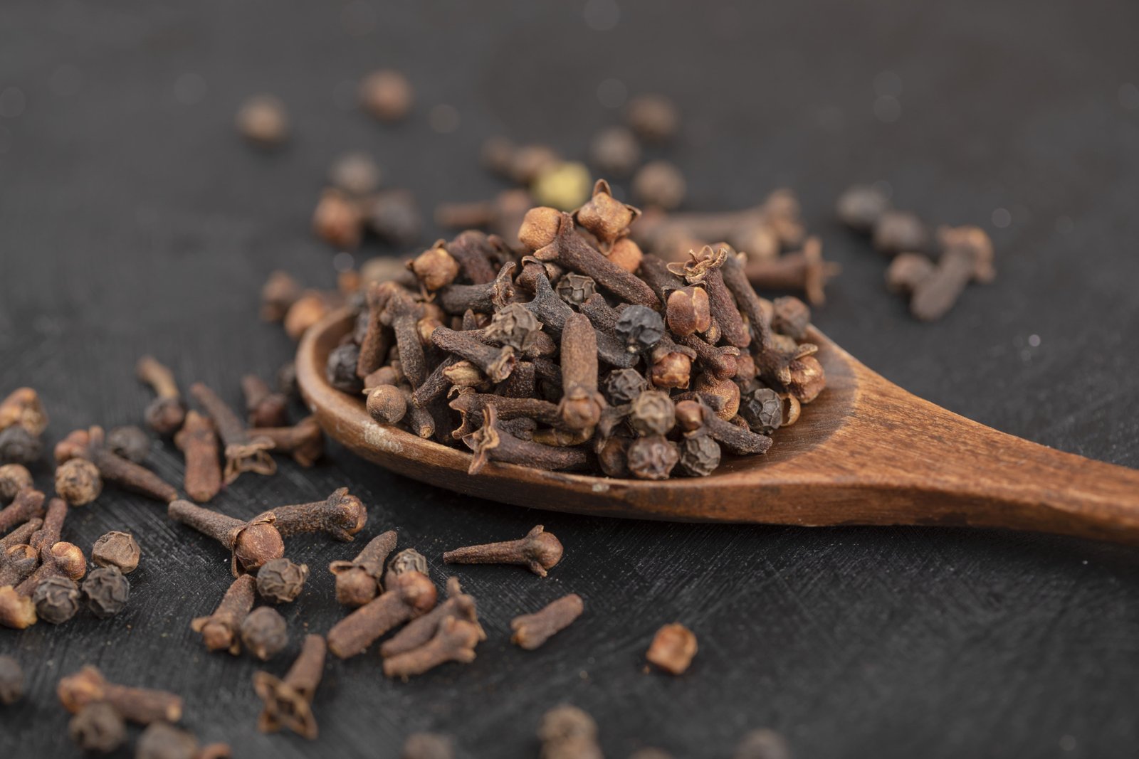 What Are The Benefits Of Cloves